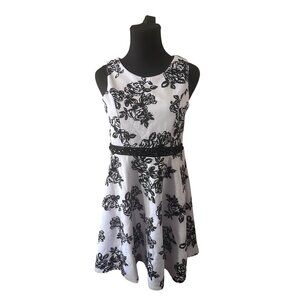 Justice white and black floral rhinestone waist dress size 18